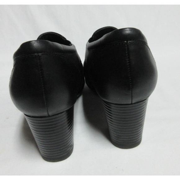 Clarks Block Heel Comfort Black - Leather Shoes Booties Woman's 10 Elastic Sides - Picture 3 of 8